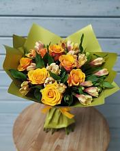 Букет созвездие в Лянторе Букет цветов из:  Альстромерии и Розы в Лянторе