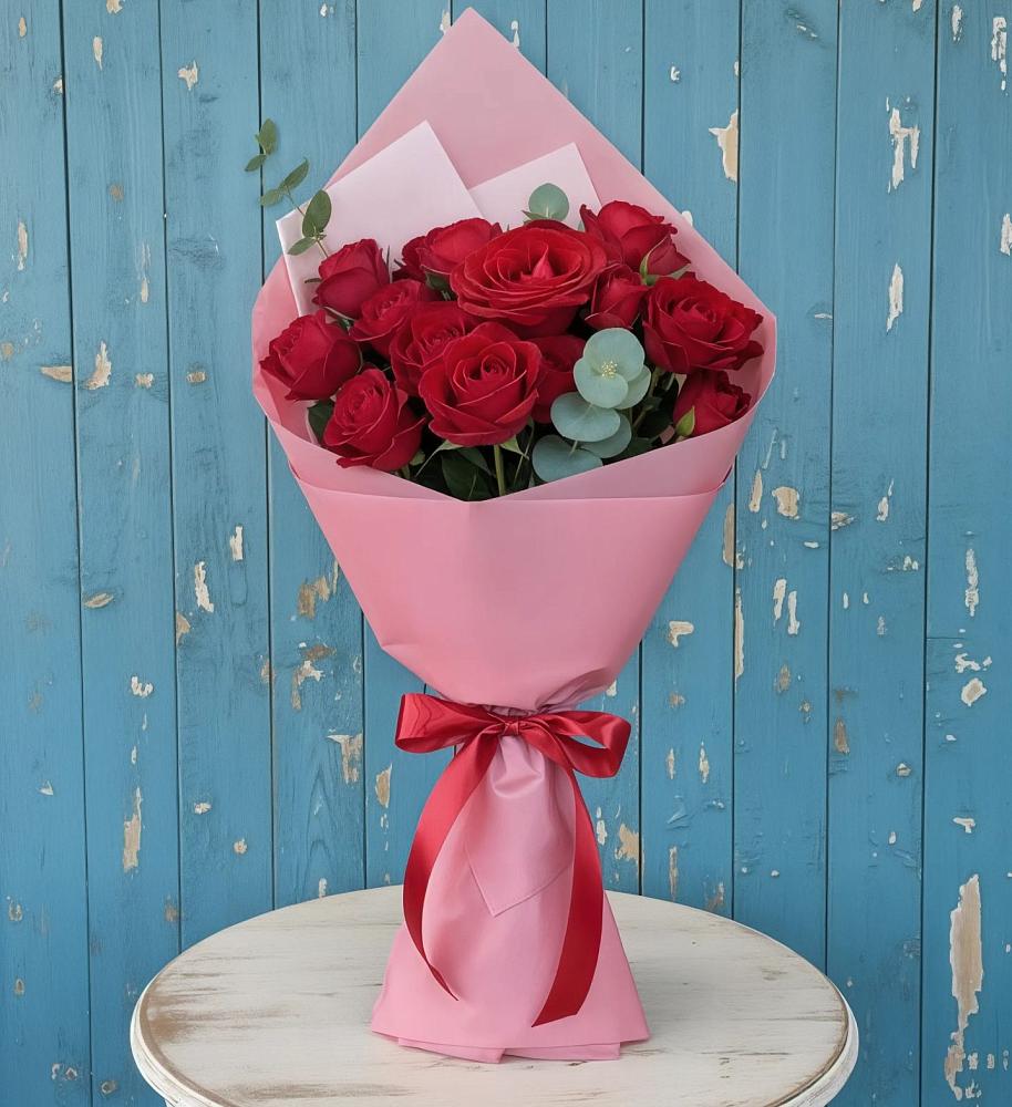 Букет красный бархат в Лянторе Букет цветов из: Розы в Лянторе