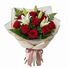 Букет высокая поэзия в Лянторе Букет цветов из:  Лилии и Розы в Лянторе