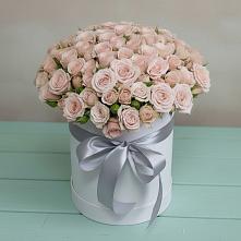 Композиция утонченная красота в Лянторе Цветочная композиция из Розы в шляпной коробке в Лянторе