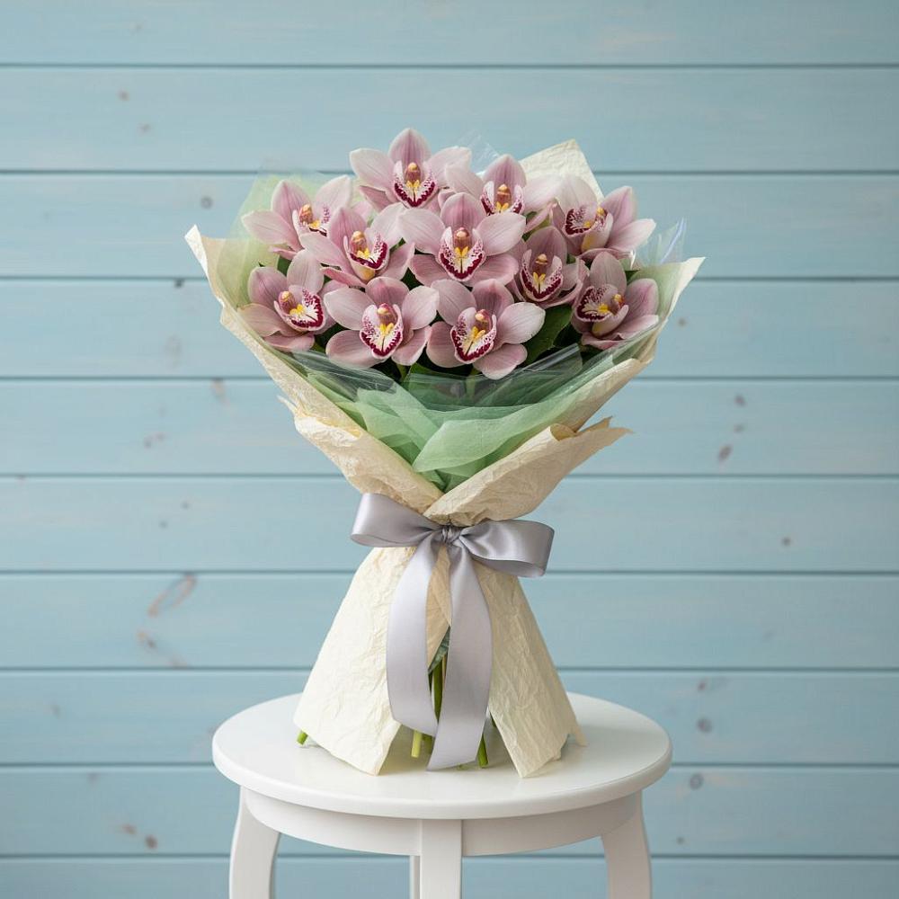 Букет цветов из: Орхидеи и Розы в Лянторе