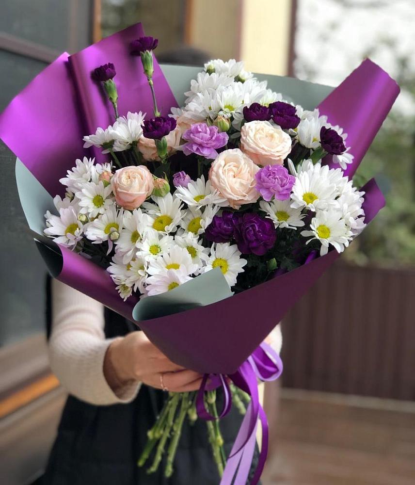 Букет фиолетовый сад в Лянторе Букет цветов из: Хризантемы, Гвоздики и Розы в Лянторе