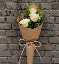 Букет из 3 роз в Лянторе Букет цветов из:  Розы в Лянторе