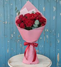 Букет красный бархат в Лянторе Букет цветов из:  Розы в Лянторе