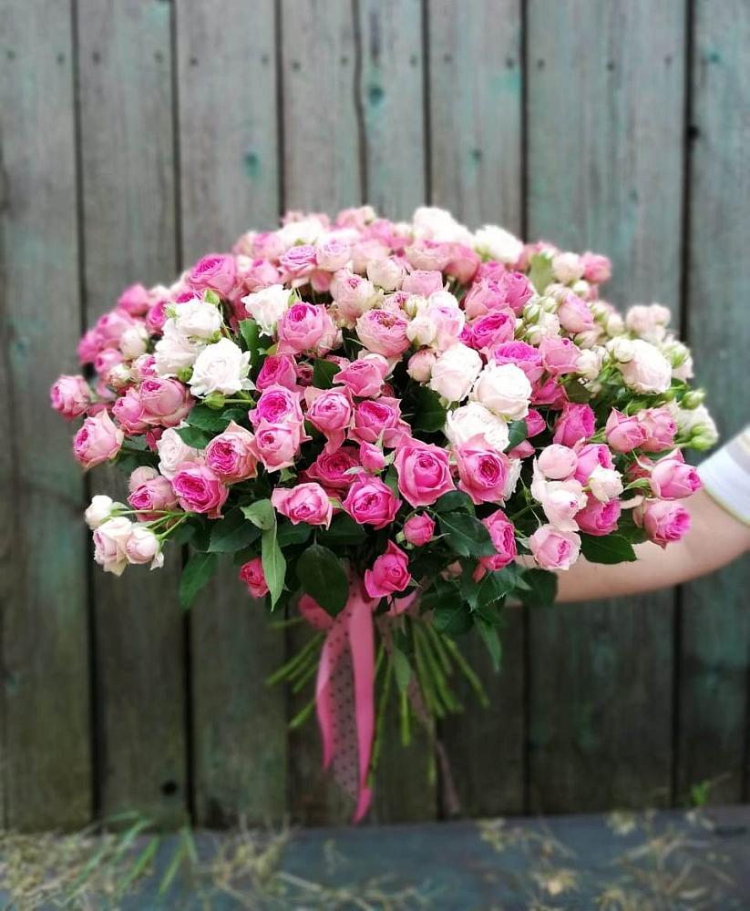 Букет Розовые кустовые розы Натали и Лав Лидия в Лянторе