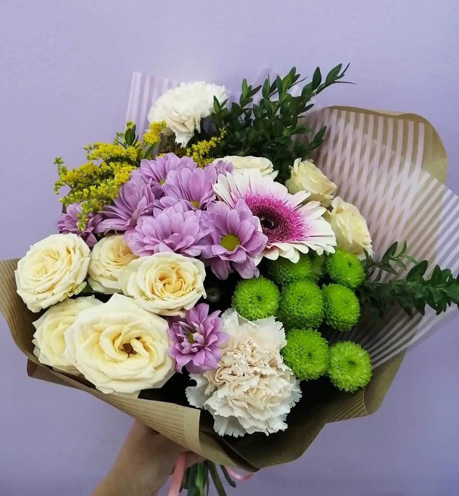 Букет магия в Лянторе Букет цветов из: Хризантемы, Розы, Гвоздики и Герберы в Лянторе