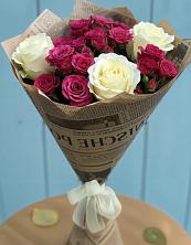 Букет Удивительный из роз в Лянторе Букет цветов из:  Розы в Лянторе